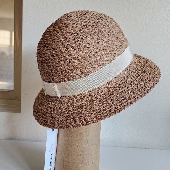BNWT–Slightly Imperfect [ Helen Kaminski Nikki Raffia Crochet Hat🌿] (#210) - Picture 3 of 14